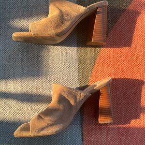 Elegant Tan Block Heel Mules